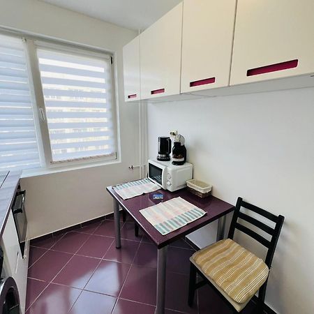Apartament Naty Appartement Boekarest Buitenkant foto