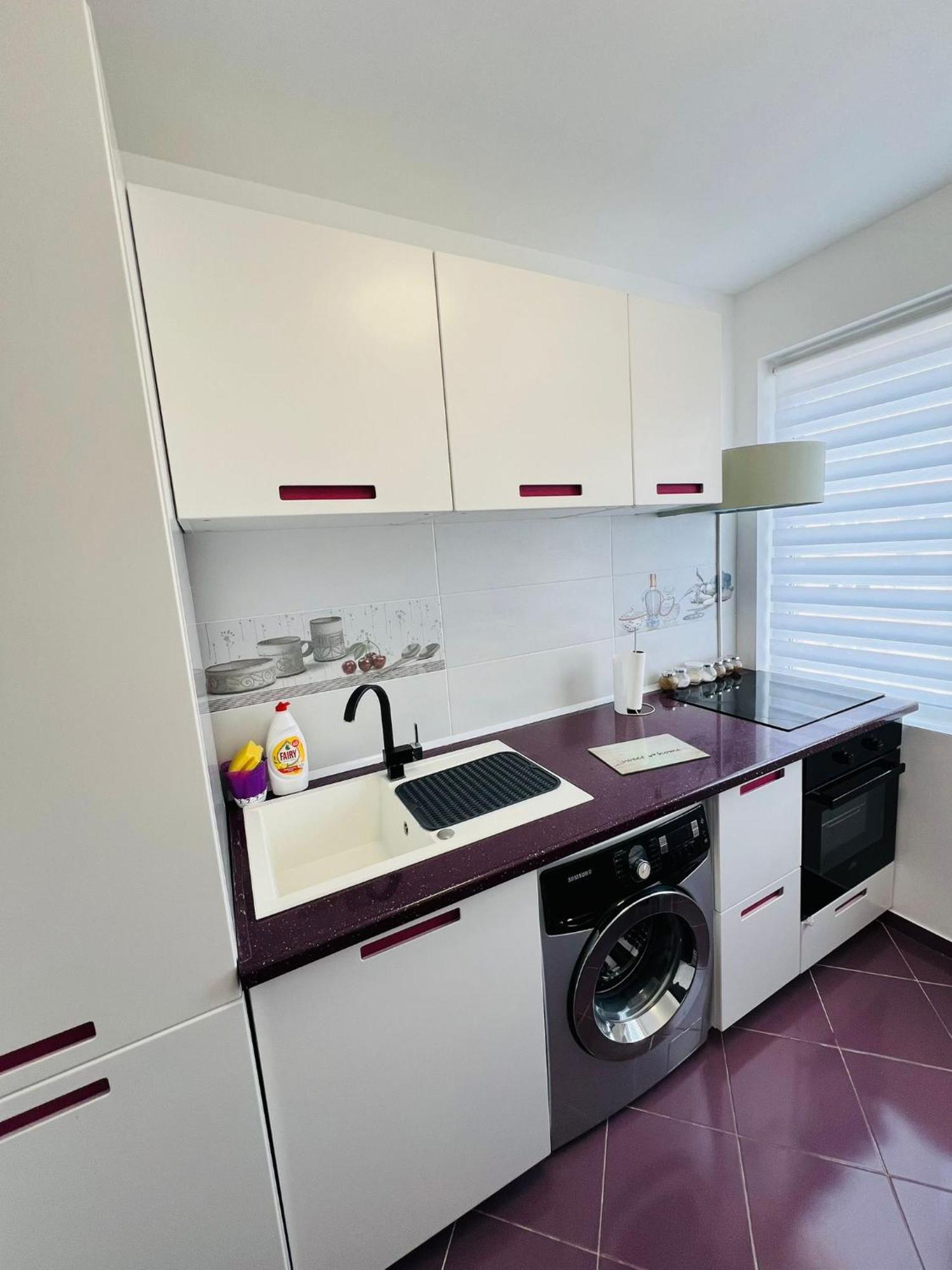 Apartament Naty Appartement Boekarest Buitenkant foto